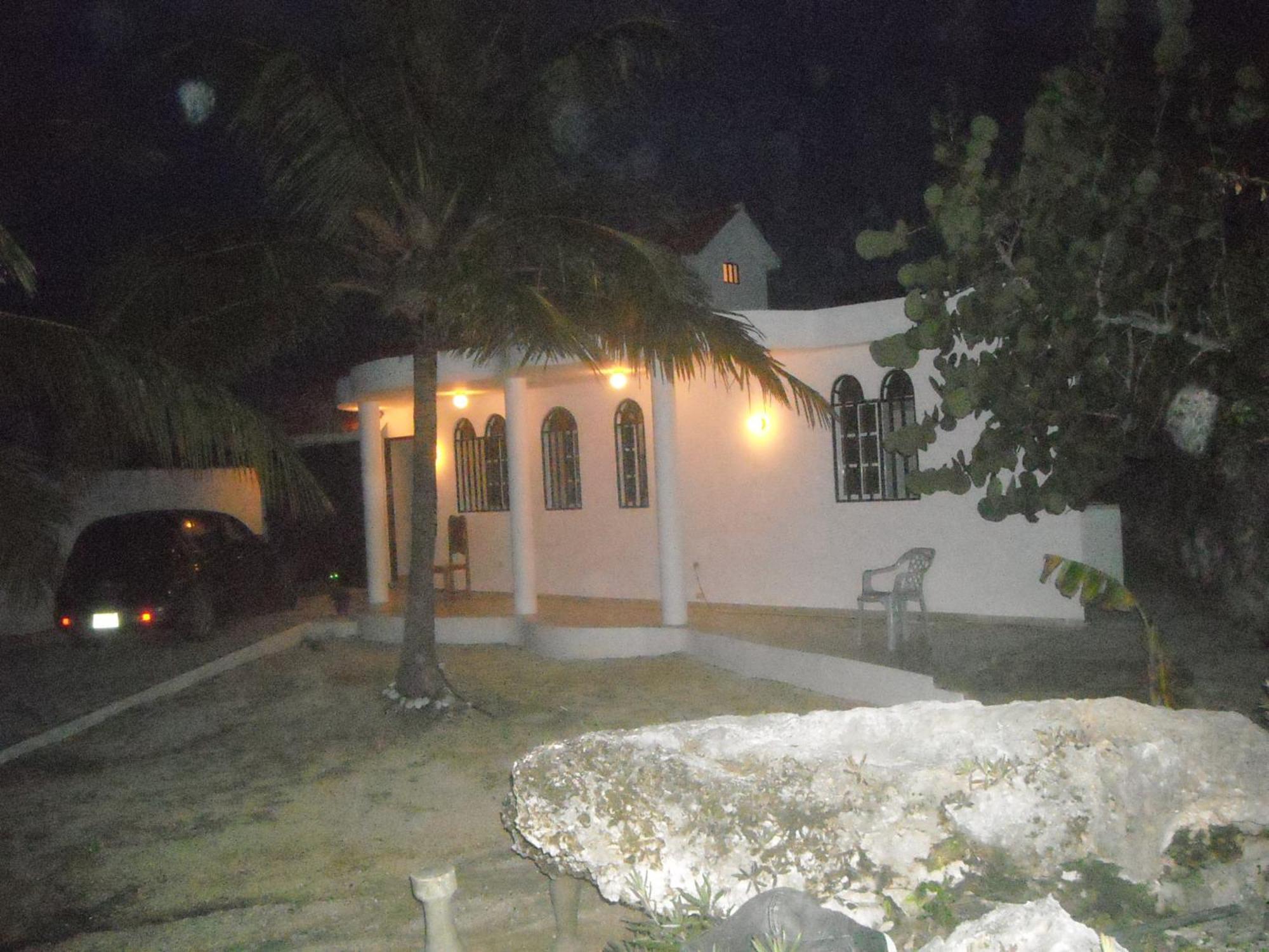 Guesthouse Villa La Isla 拉罗马纳 外观 照片