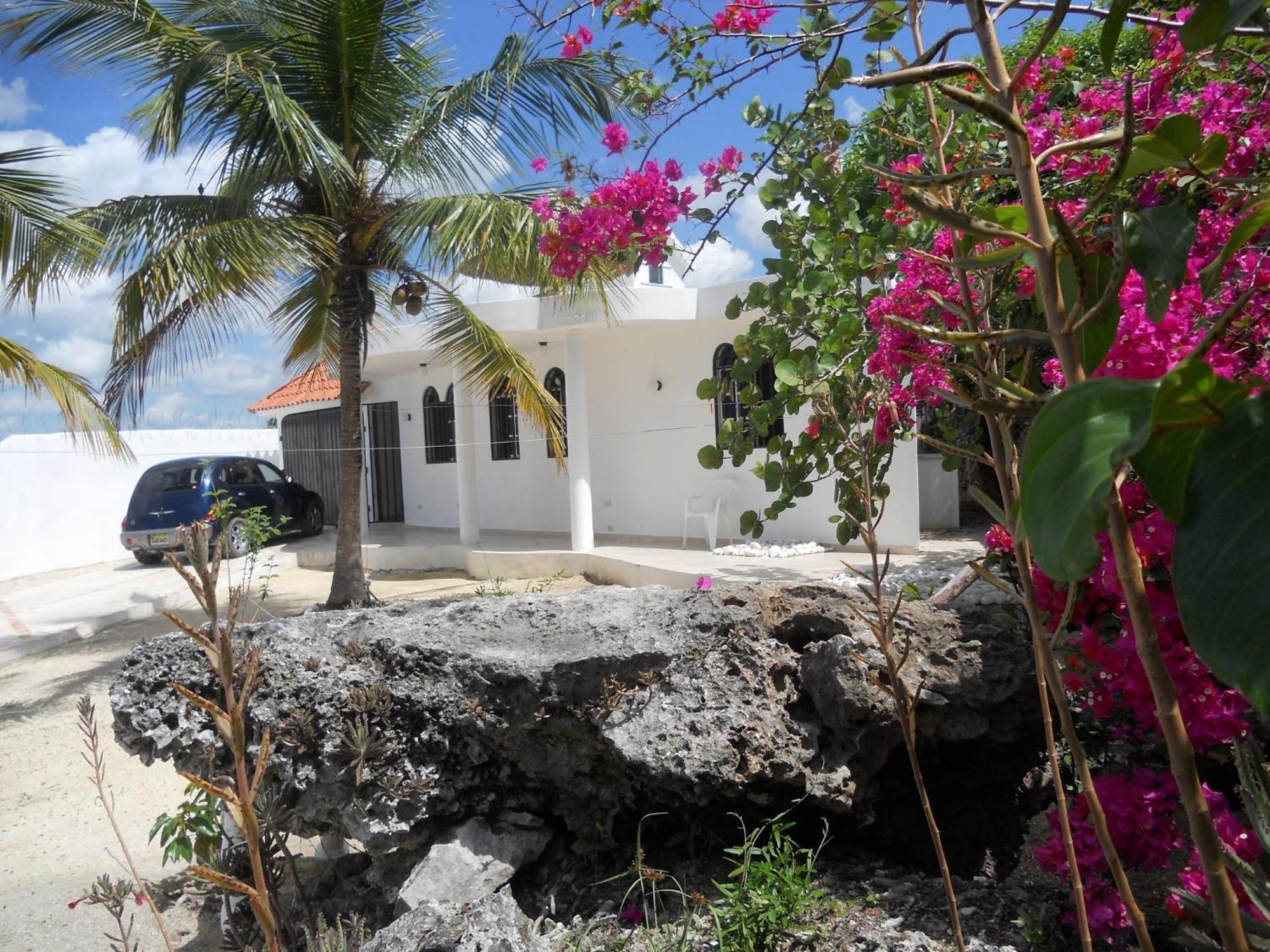 Guesthouse Villa La Isla 拉罗马纳 外观 照片