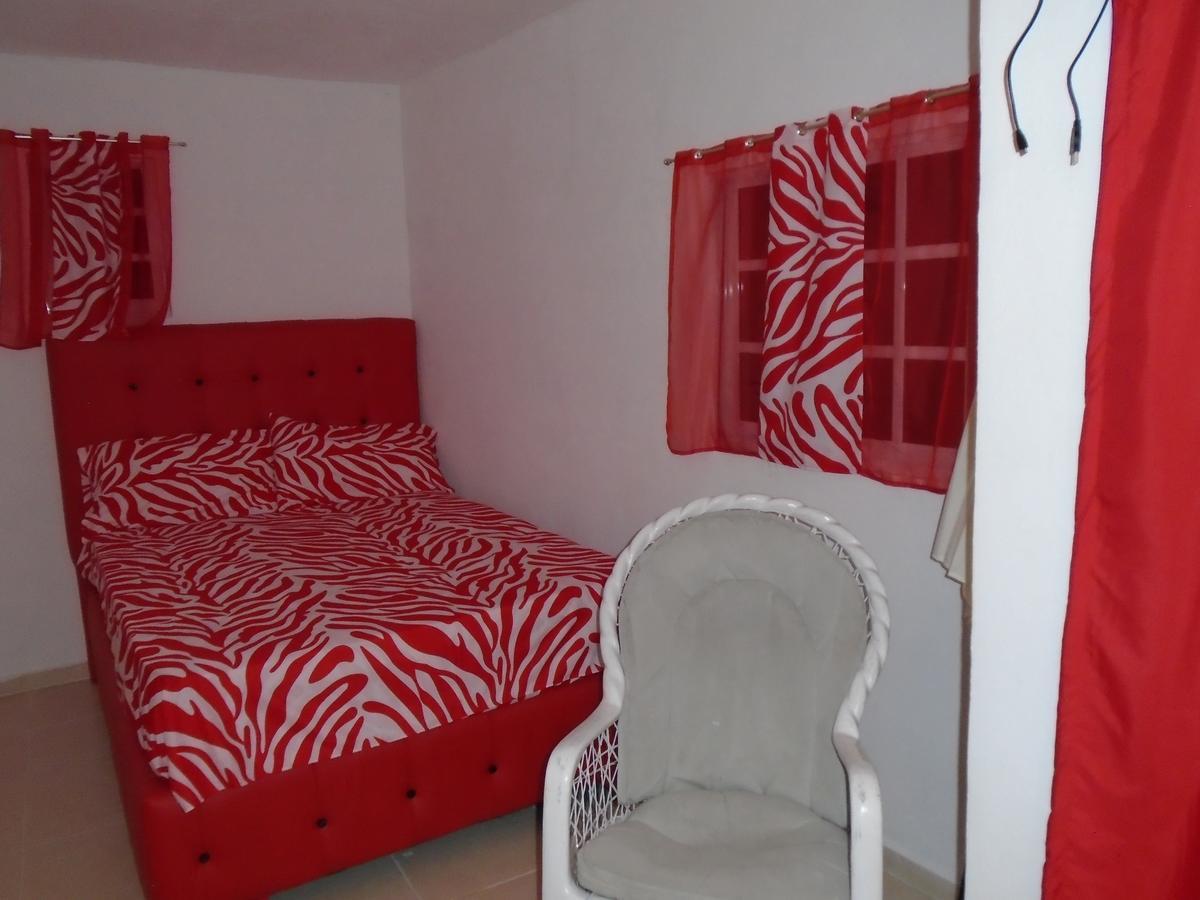Guesthouse Villa La Isla 拉罗马纳 外观 照片